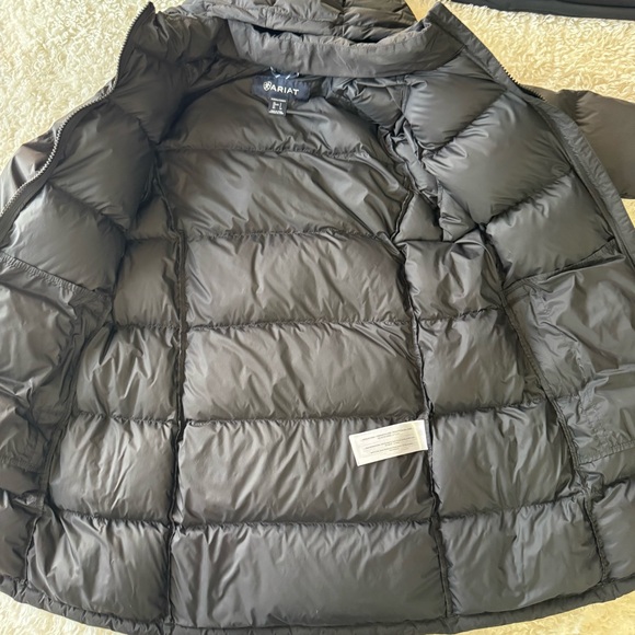 Ariat UltraPuff Down Coat in Black Size Small 10062378 - Picture 12 of 15